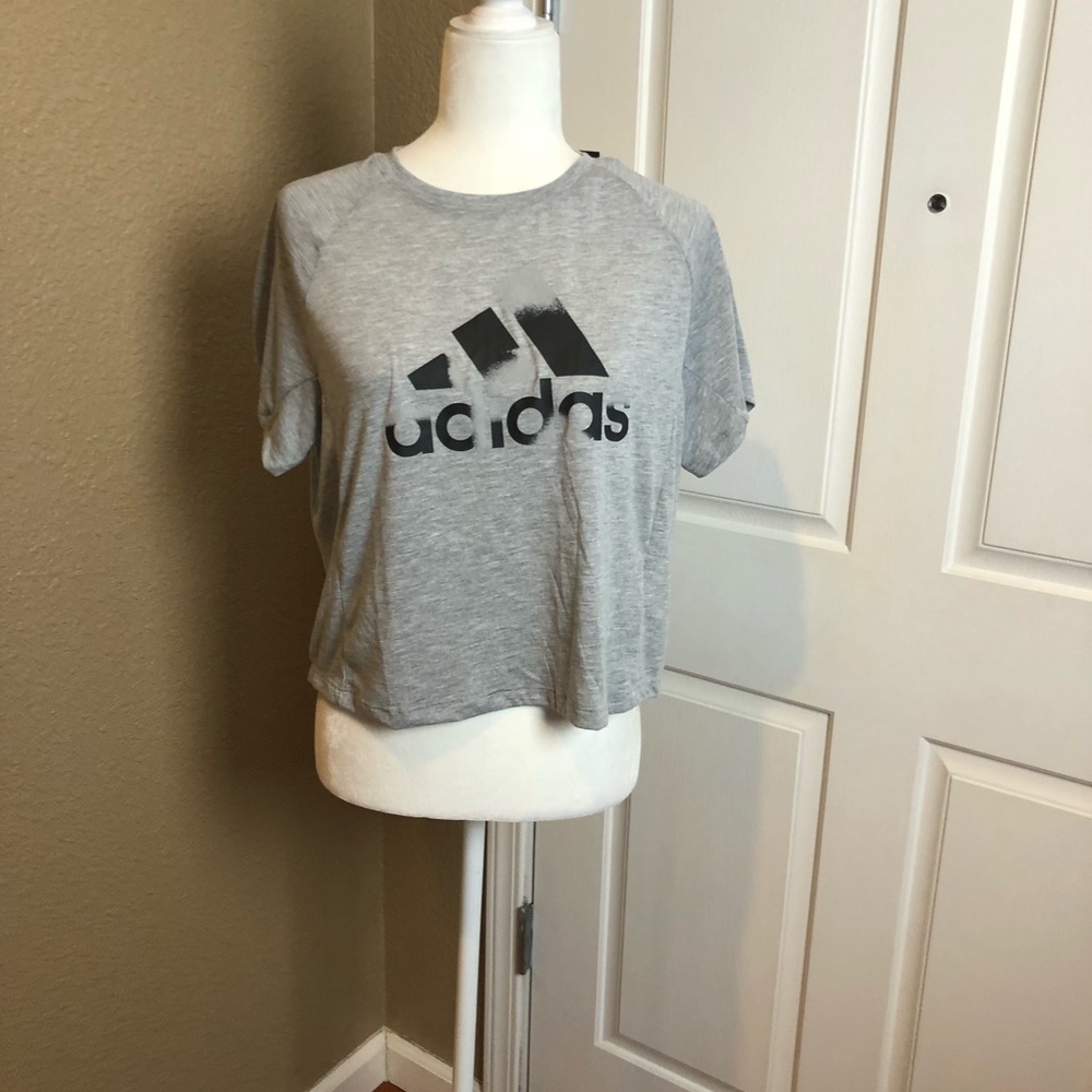 Adidas boxy tee